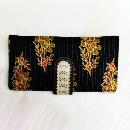 Namaste India Handicrafts Handmade Card Holder Bag (Black)